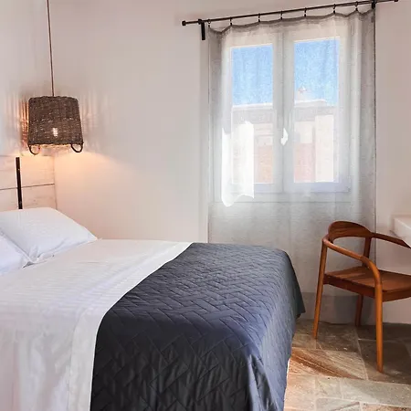 Elysian Feriehus Chora